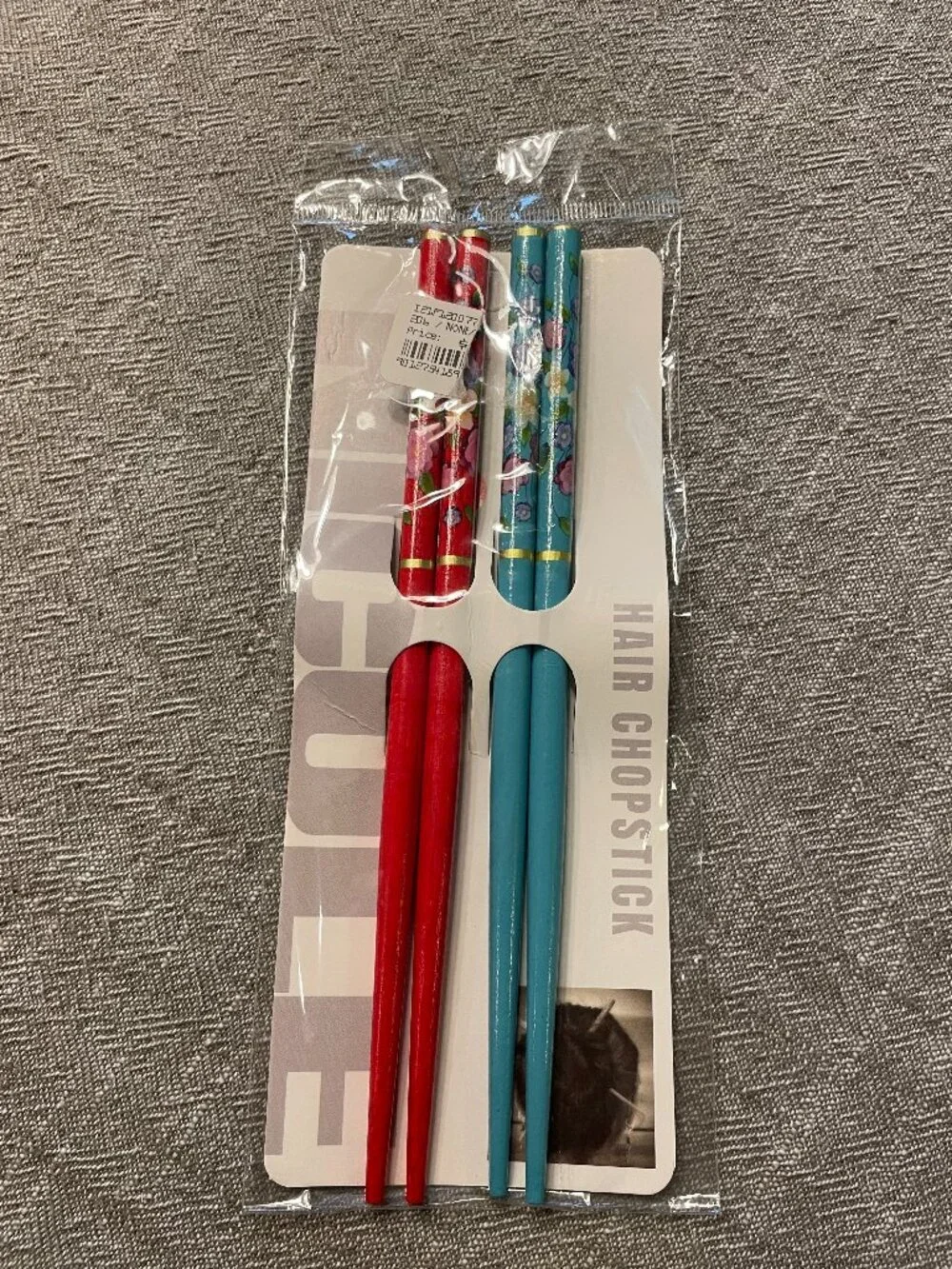 NIP Set of 2 Hair Chopsticks Red & Blue Floral!